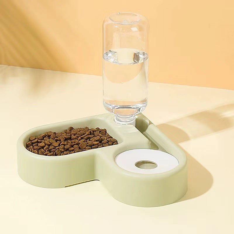 Mess-Free Corner Feed and Water Bowl